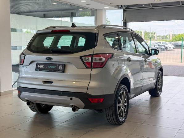 Ford Kuga II Рестайлинг с пробегом 2017 года, цена 1 715 000 рублей, 103340 км, внедорожник, Автокод Объявления