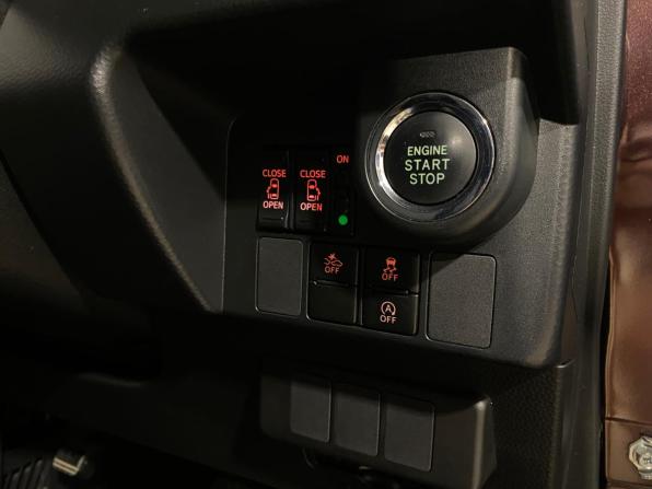 Daihatsu Thor I с пробегом 2018 года, цена 1 100 000 рублей, 97993 км, минивэн, Автокод Объявления