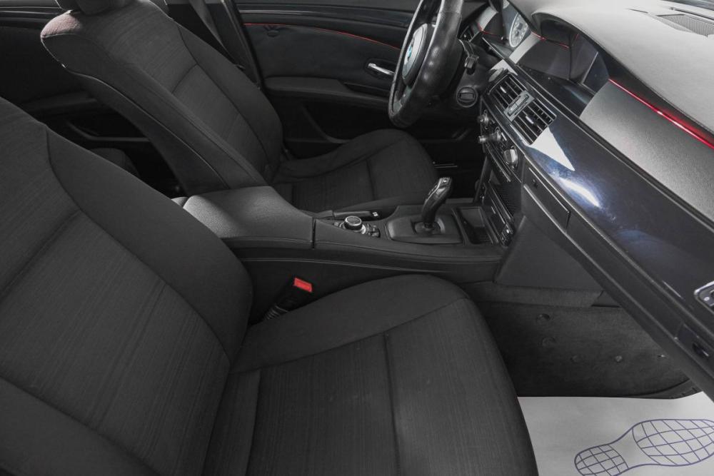 BMW 5 серии V (E60/E61) Рестайлинг Кемерово  - изображение 12