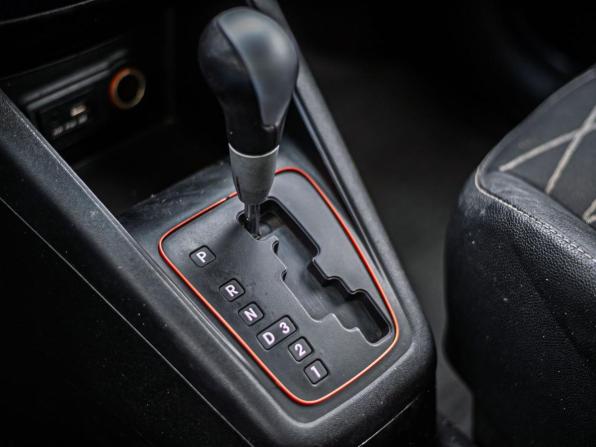 Kia Venga I с пробегом 2012 года, цена 670 000 рублей, 159689 км, минивэн, Автокод Объявления