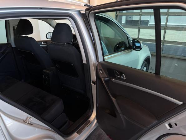 Volkswagen Tiguan I Рестайлинг с пробегом 2012 года, цена 1 490 000 рублей, 133803 км, внедорожник, Автокод Объявления
