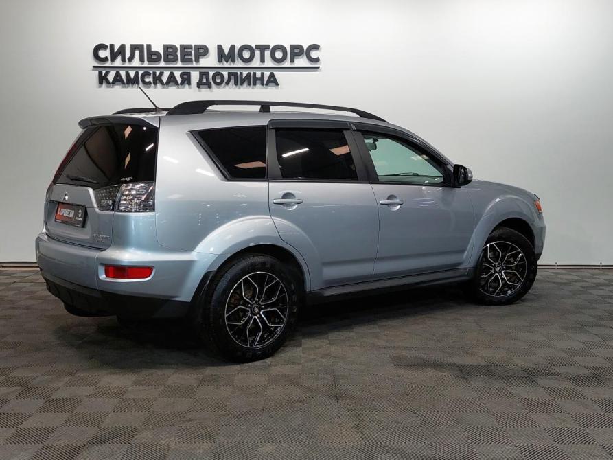 Mitsubishi Outlander II Рестайлинг Пермь  - изображение 2