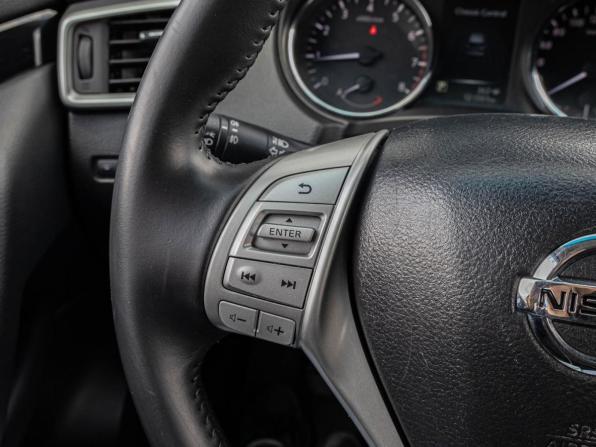 Nissan Qashqai II с пробегом 2017 года, цена 1 598 000 рублей, 121331 км, внедорожник, Автокод Объявления