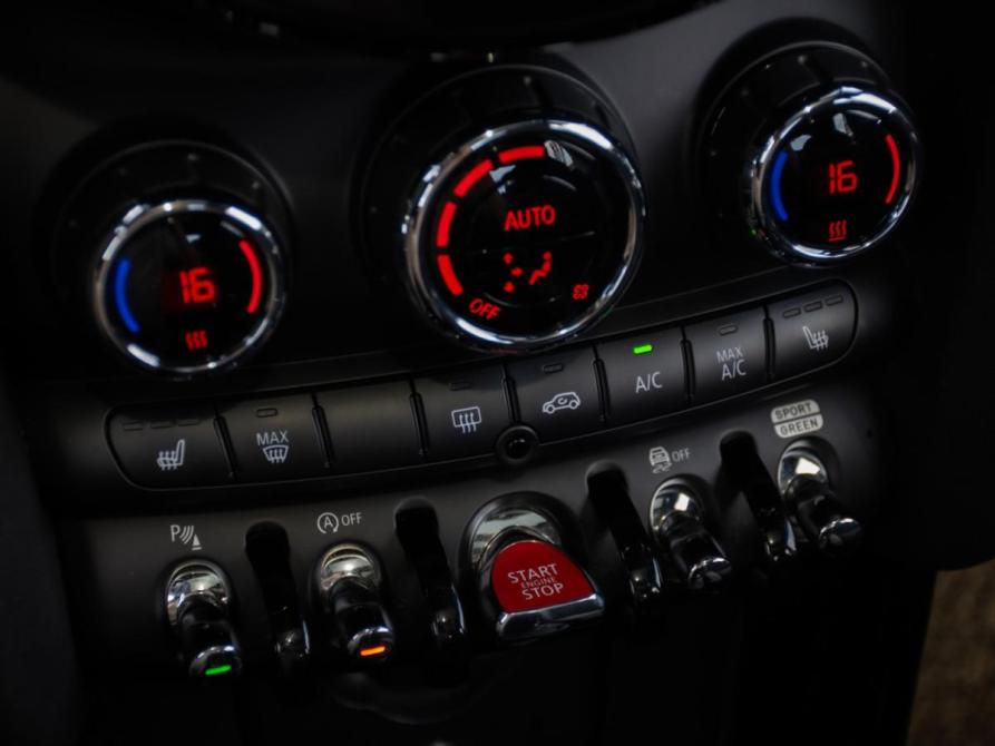 Mini Hatch III (F55/F56) Рестайлинг 2 Москва  - изображение 25