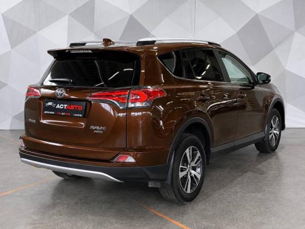 Toyota RAV4 IV (XA40) Рестайлинг с пробегом 2017 года, цена 2 420 000 рублей, 106955 км, внедорожник, Автокод Объявления