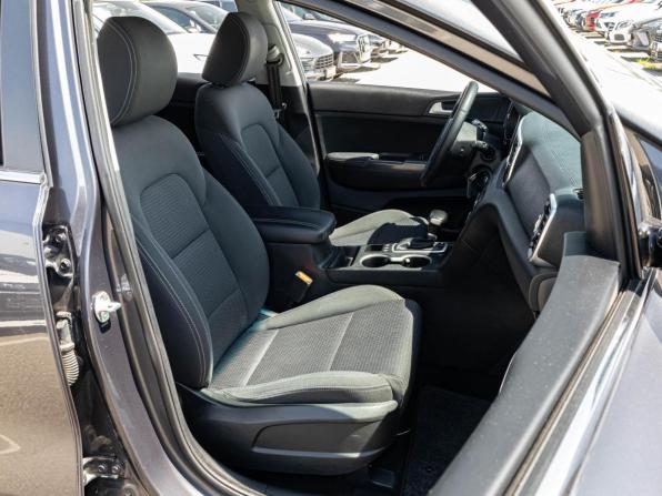 Kia Sportage IV Рестайлинг с пробегом 2018 года, цена 1 999 000 рублей, 125151 км, внедорожник, Автокод Объявления