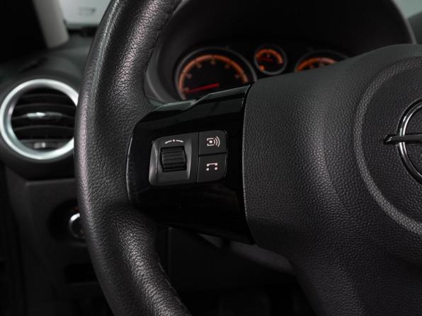 Opel Corsa D Рестайлинг II с пробегом 2013 года, цена 799 000 рублей, 124798 км, хэтчбек, Автокод Объявления