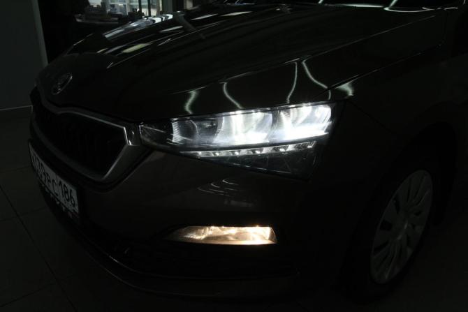 Skoda Rapid II с пробегом 2020 года, цена 1 350 000 рублей, 160827 км, лифтбек, Автокод Объявления