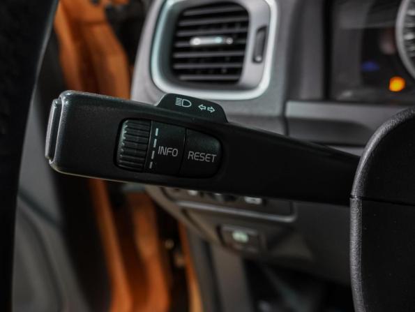 Volvo S60 II с пробегом 2012 года, цена 999 000 рублей, 164991 км, седан, Автокод Объявления