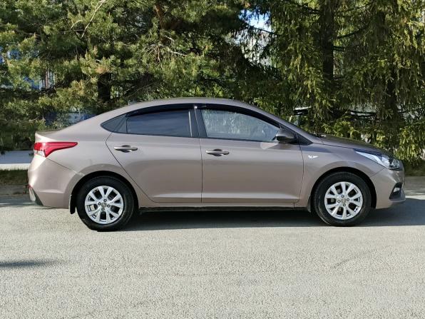 Hyundai Solaris II с пробегом 2019 года, цена 1 230 000 рублей, 182180 км, седан, Автокод Объявления