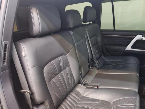 Toyota Land Cruiser 200 Series Рестайлинг 2 с пробегом 2020 года, цена 7 700 000 рублей, 142589 км, внедорожник, Автокод Объявления