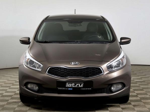 Kia Ceed II с пробегом 2012 года, цена 825 000 рублей, 252066 км, хэтчбек, Автокод Объявления