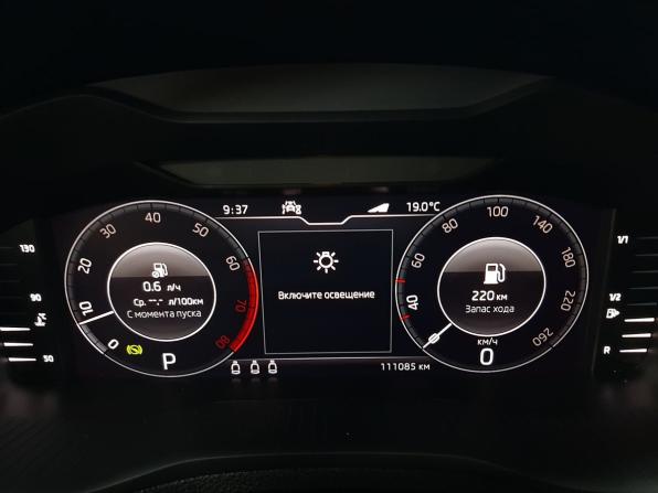 Skoda Karoq I с пробегом 2021 года, цена 2 250 000 рублей, 110650 км, внедорожник, Автокод Объявления