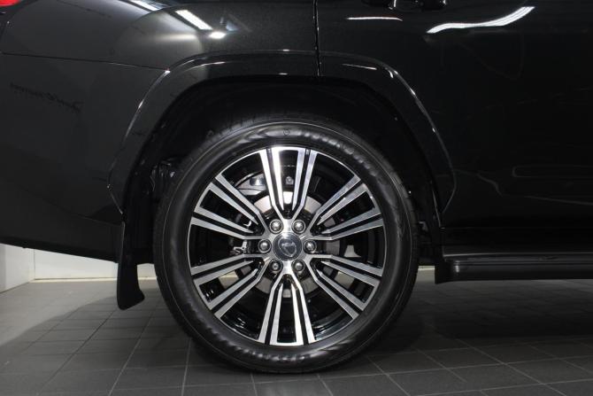 Lexus LX IV с пробегом 2024 года, цена 19 000 000 рублей, 14233 км, внедорожник, Автокод Объявления