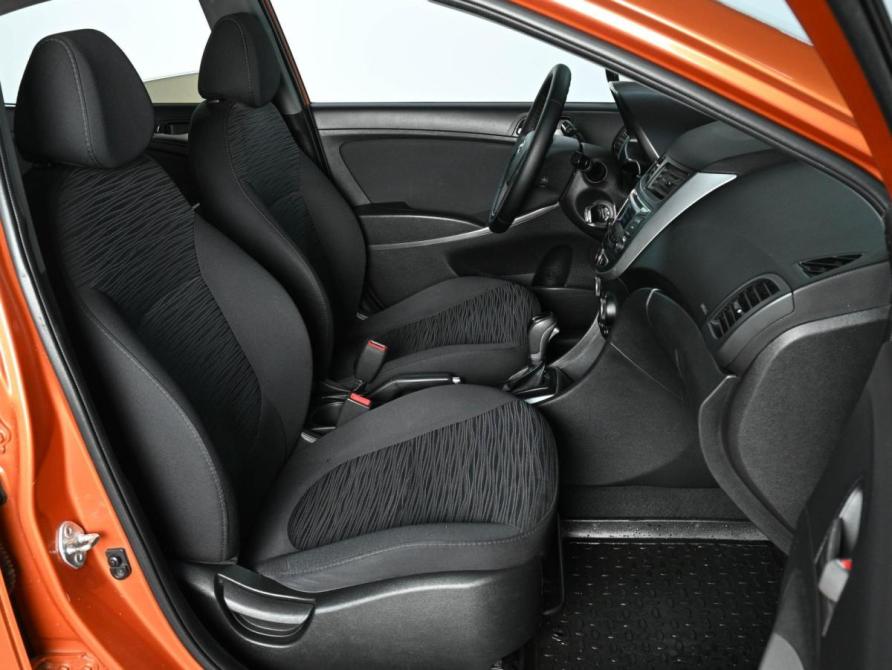 Hyundai Solaris I Рестайлинг Ростов-на-Дону  - изображение 8