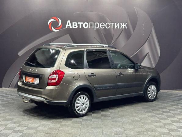 Lada (ВАЗ) Granta I Рестайлинг с пробегом 2024 года, цена 770 000 рублей, 111933 км, универсал, Автокод Объявления