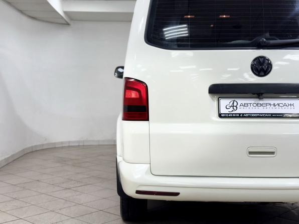 Volkswagen Caravelle T5 Рестайлинг с пробегом 2013 года, цена 1 590 000 рублей, 381391 км, минивэн, Автокод Объявления