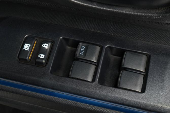 Toyota Aqua I Рестайлинг с пробегом 2016 года, цена 1 199 000 рублей, 132400 км, хэтчбек, Автокод Объявления