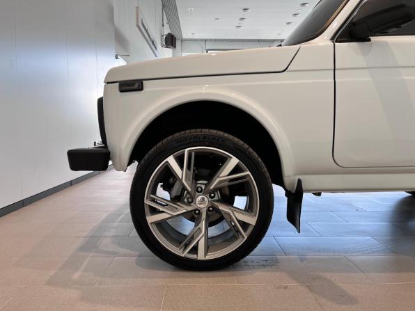 Lada (ВАЗ) Niva Legend с пробегом 2024 года, цена 1 050 000 рублей, 20514 км, внедорожник, Автокод Объявления