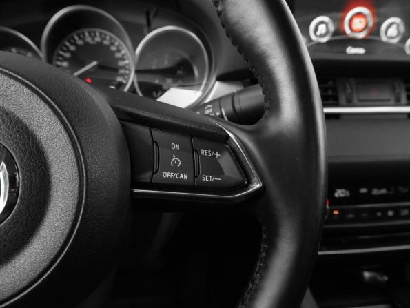 Mazda 6 III (GJ) Рестайлинг 2 с пробегом 2021 года, цена 2 219 000 рублей, 86512 км, седан, Автокод Объявления