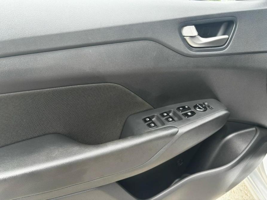 Hyundai Solaris II Тула  - изображение 16