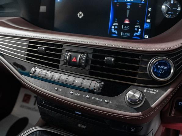 Lexus LS V с пробегом 2019 года, цена 6 360 000 рублей, 147621 км, седан, Автокод Объявления