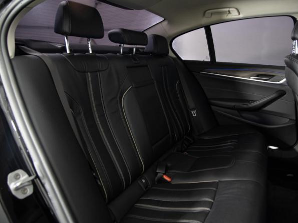 BMW 5 серии VII (G30/G31/G38) с пробегом 2017 года, цена 2 749 000 рублей, 154697 км, седан, Автокод Объявления