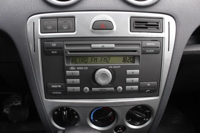 Ford Fusion I Рестайлинг с пробегом 2011 года, цена 845 000 рублей, 75550 км, хэтчбек, Автокод Объявления