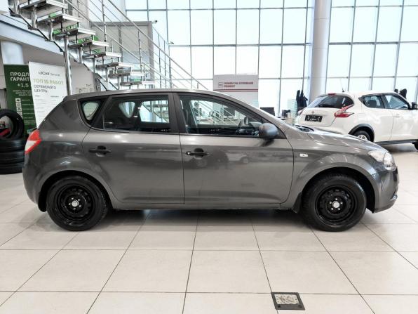 Kia Ceed I Рестайлинг с пробегом 2012 года, цена 630 000 рублей, 136361 км, хэтчбек, Автокод Объявления
