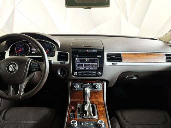 Volkswagen Touareg II с пробегом 2014 года, цена 2 743 000 рублей, 98150 км, внедорожник, Автокод Объявления