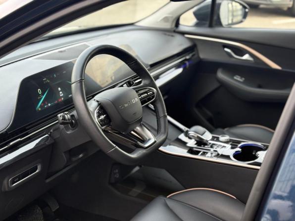 Omoda C5 I с пробегом 2023 года, цена 1 810 000 рублей, 64068 км, внедорожник, Автокод Объявления