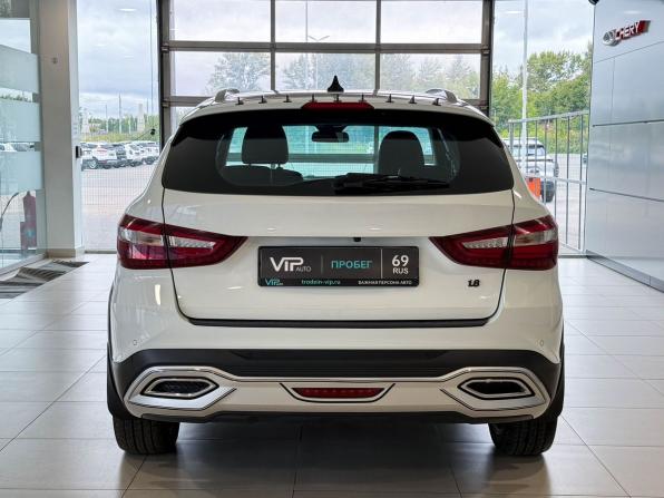 Lada (ВАЗ) Vesta I Рестайлинг (NG) с пробегом 2024 года, цена 1 397 000 рублей, 49296 км, универсал, Автокод Объявления