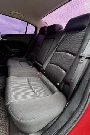 Mazda 3 III (BM) с пробегом 2014 года, цена 1 150 000 рублей, 140000 км, седан, Автокод Объявления