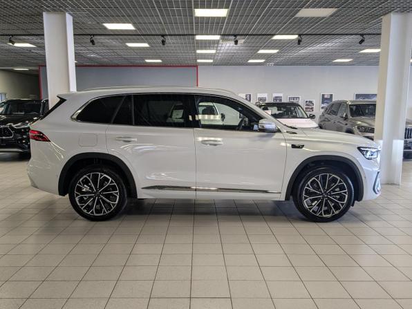 Geely Monjaro I Рестайлинг 2 с пробегом 2026 года, цена 4 399 500 рублей, 10 км, внедорожник, Автокод Объявления