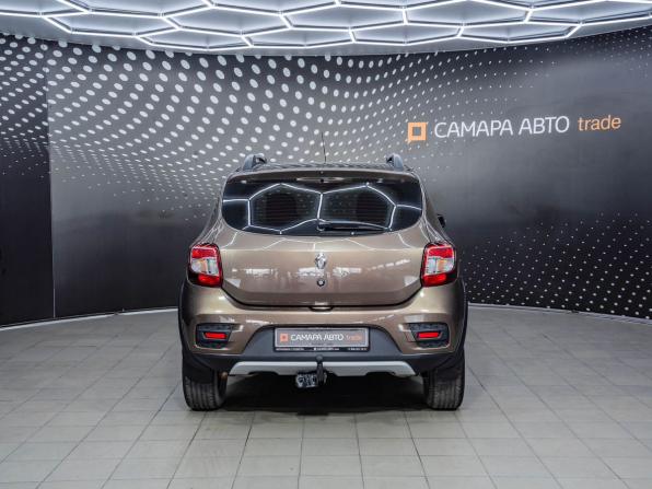Renault Sandero II Рестайлинг с пробегом 2020 года, цена 1 378 000 рублей, 80846 км, хэтчбек, Автокод Объявления