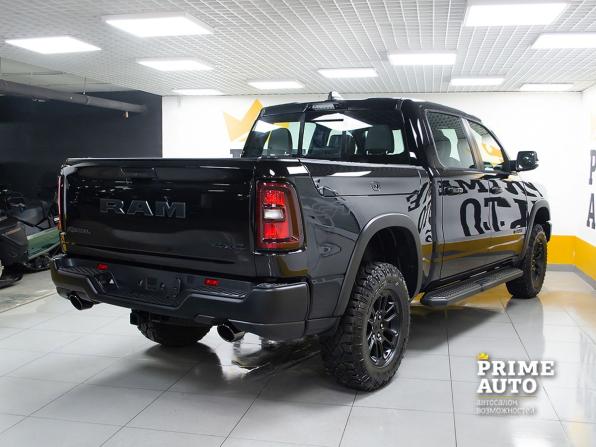 Ram 1500 V Рестайлинг с пробегом 2025 года, цена 9 299 000 рублей, 32 км, offers.body_type.unknown, Автокод Объявления