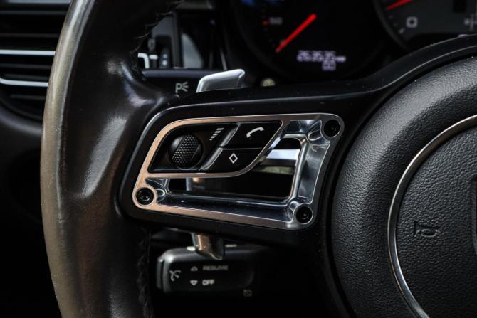 Porsche Macan I Рестайлинг с пробегом 2019 года, цена 3 724 380 рублей, 263539 км, внедорожник, Автокод Объявления