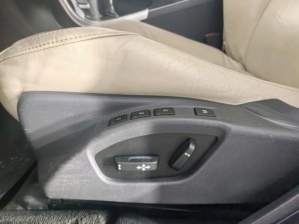 Volvo S60 II Рестайлинг с пробегом 2014 года, цена 1 299 000 рублей, 212375 км, седан, Автокод Объявления
