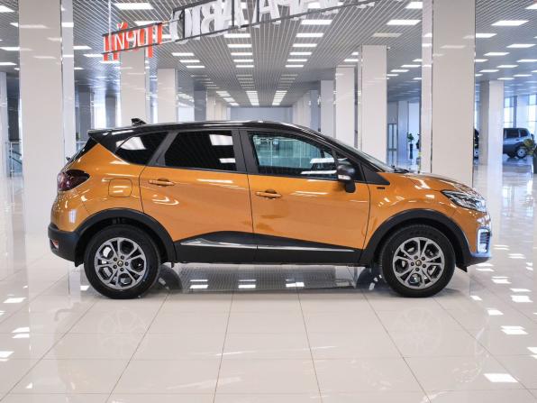 Renault Kaptur I Рестайлинг с пробегом 2021 года, цена 1 552 000 рублей, 110191 км, внедорожник, Автокод Объявления