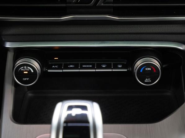 Geely Coolray I с пробегом 2019 года, цена 1 549 000 рублей, 75078 км, внедорожник, Автокод Объявления
