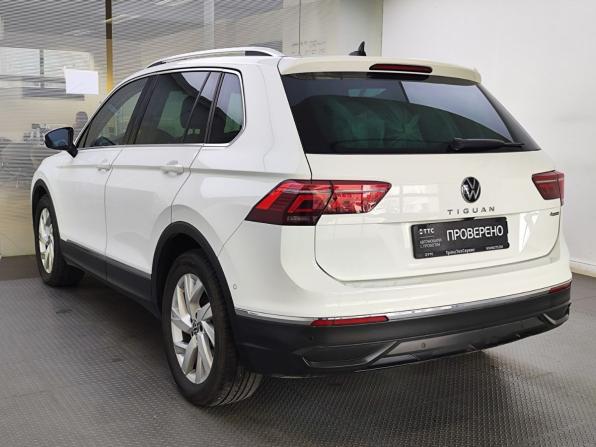 Volkswagen Tiguan II Рестайлинг с пробегом 2021 года, цена 3 885 000 рублей, 26000 км, внедорожник, Автокод Объявления