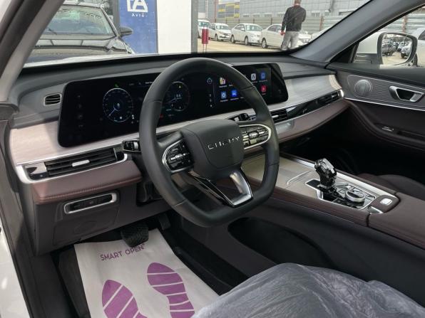 Chery Tiggo 7 Pro Max I Рестайлинг с пробегом 2024 года, цена 2 300 000 рублей, 8000 км, внедорожник, Автокод Объявления