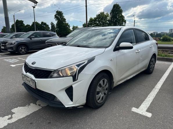 Kia Rio IV Рестайлинг с пробегом 2021 года, цена 1 449 000 рублей, 98417 км, седан, Автокод Объявления