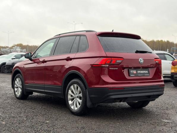 Volkswagen Tiguan II с пробегом 2018 года, цена 1 875 000 рублей, 146000 км, внедорожник, Автокод Объявления