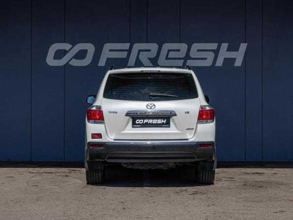 Toyota Highlander II (XU40) Рестайлинг с пробегом 2012 года, цена 2 540 000 рублей, 353188 км, внедорожник, Автокод Объявления