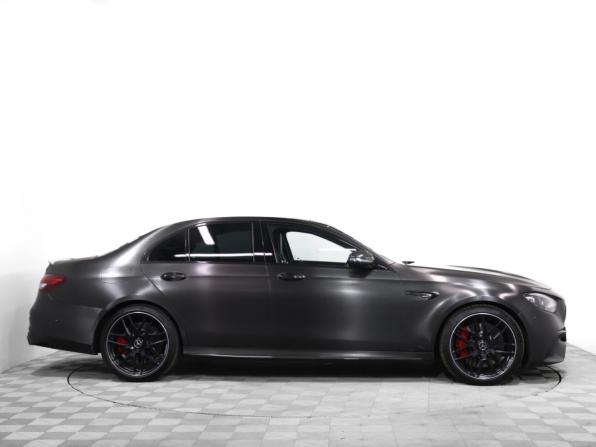 Mercedes-Benz E-Класс AMG V (W213) Рестайлинг с пробегом 2021 года, цена 8 999 000 рублей, 62970 км, седан, Автокод Объявления