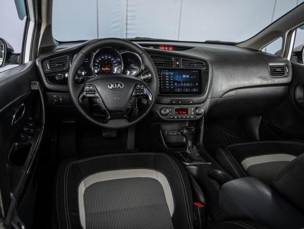 Kia Ceed II с пробегом 2013 года, цена 965 000 рублей, 187029 км, универсал, Автокод Объявления
