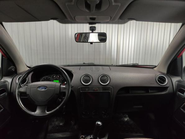 Ford Fusion I Рестайлинг с пробегом 2007 года, цена 423 000 рублей, 113197 км, хэтчбек, Автокод Объявления