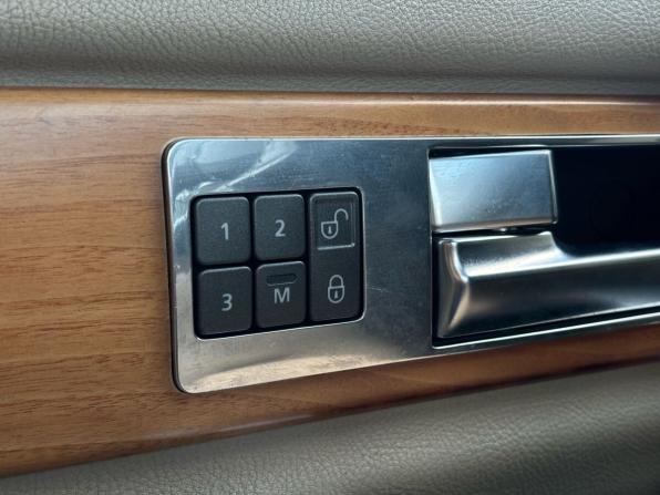 Land Rover Discovery IV с пробегом 2011 года, цена 1 850 000 рублей, 183379 км, внедорожник, Автокод Объявления