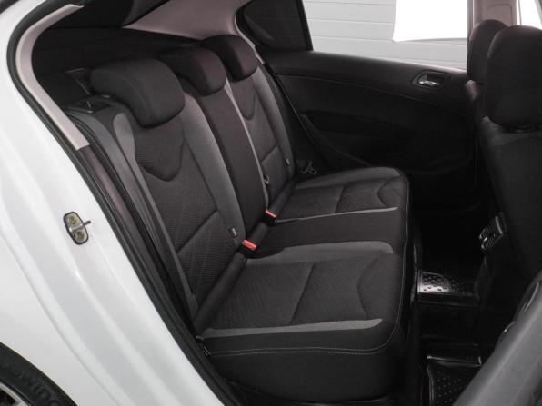 Peugeot 408 I с пробегом 2013 года, цена 569 000 рублей, 95310 км, седан, Автокод Объявления